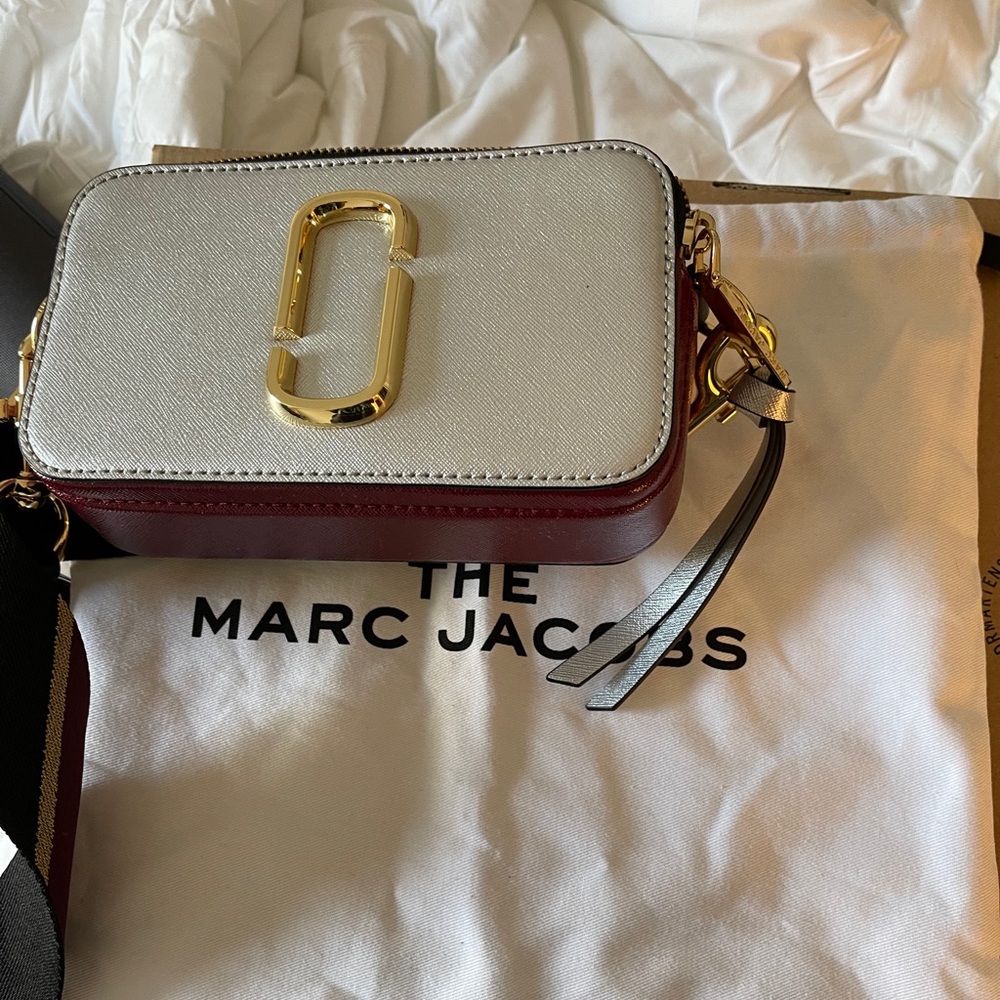Marc jacobs crossbody bag